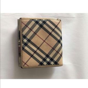 Burberry wallet